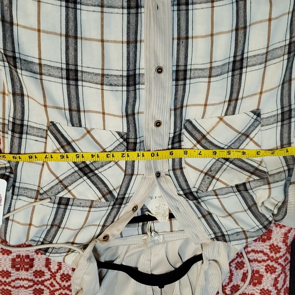 Shirt jacket... - Picture 12 of 15